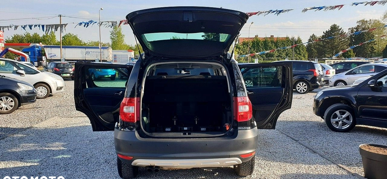 Skoda Yeti cena 25800 przebieg: 238000, rok produkcji 2010 z Zgorzelec małe 529